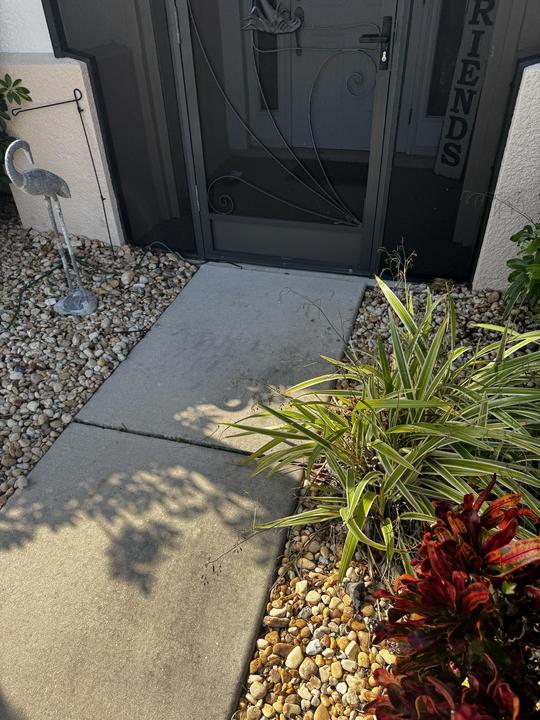 Cape Coral pressure washing